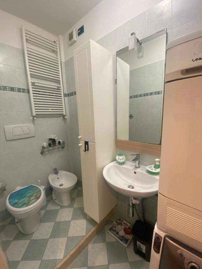 Caserma Guelfa - Casa Vacanza Chiarina San Benedetto del Tronto Buitenkant foto