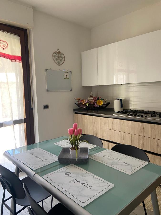 Caserma Guelfa - Casa Vacanza Chiarina San Benedetto del Tronto Buitenkant foto