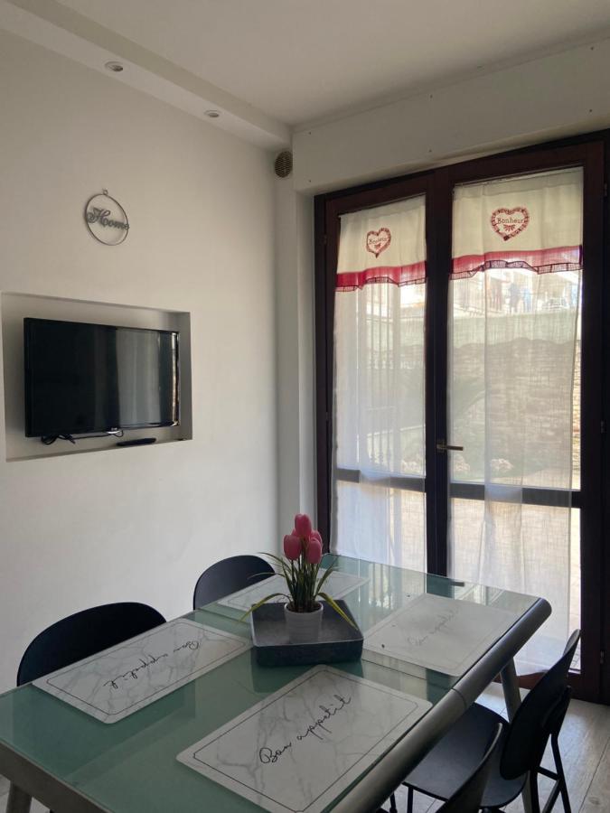 Caserma Guelfa - Casa Vacanza Chiarina San Benedetto del Tronto Buitenkant foto